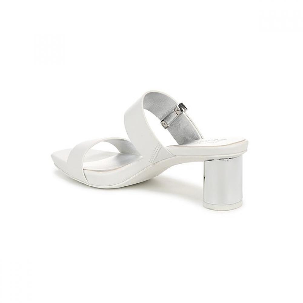 Naturalizer Women S Comfort gabuShi dreSS Slide Ida2 8ntid25m9d White