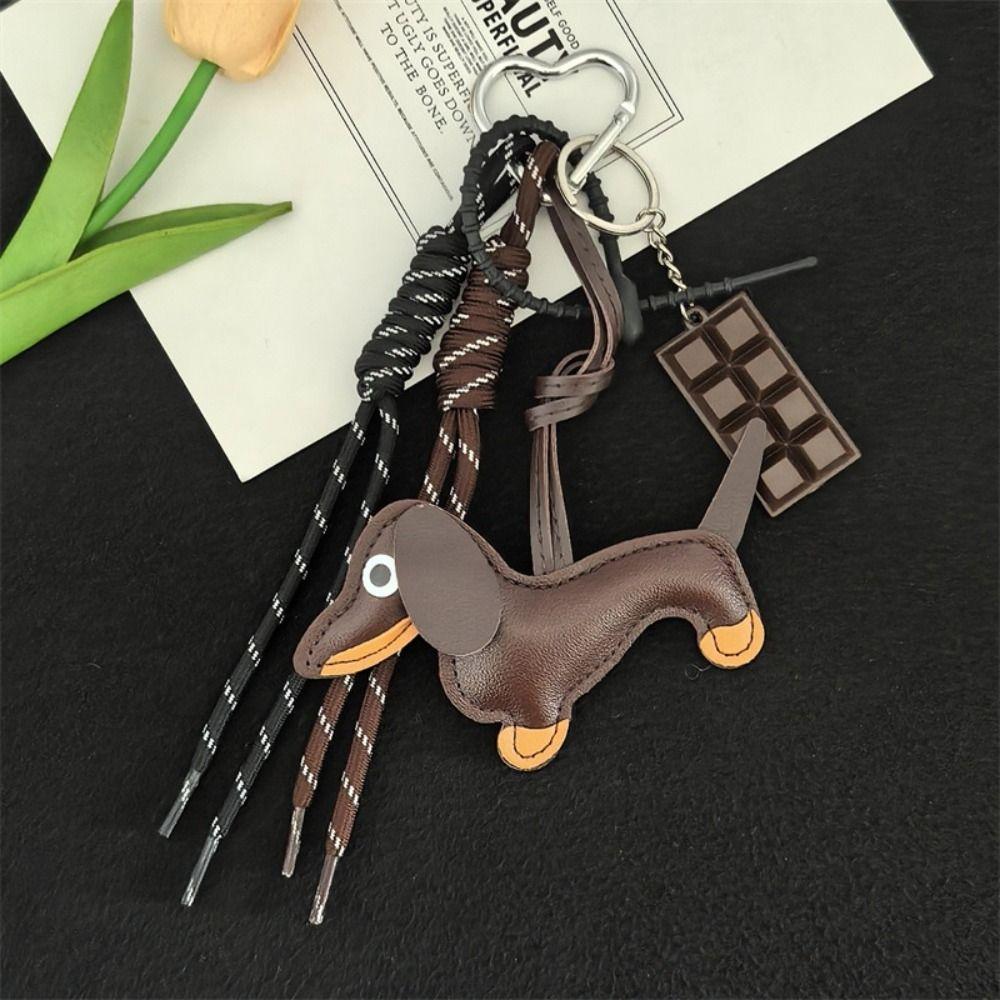 Hanging Ornament Dachshund Keychain Leather Dog Keyring Jewelry Gift Dachshund Pendant Car Keyring