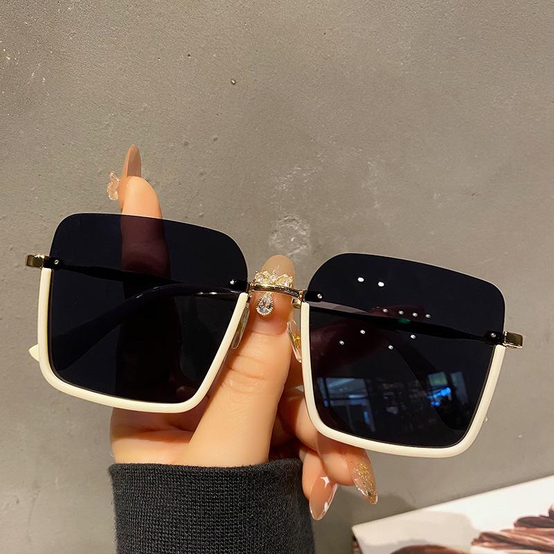 Vintage Oversized Sunglasses Fashion Men Women Square Shades Eyewear Trendy Ins Popular Brand Design UV400 Sun Glasses