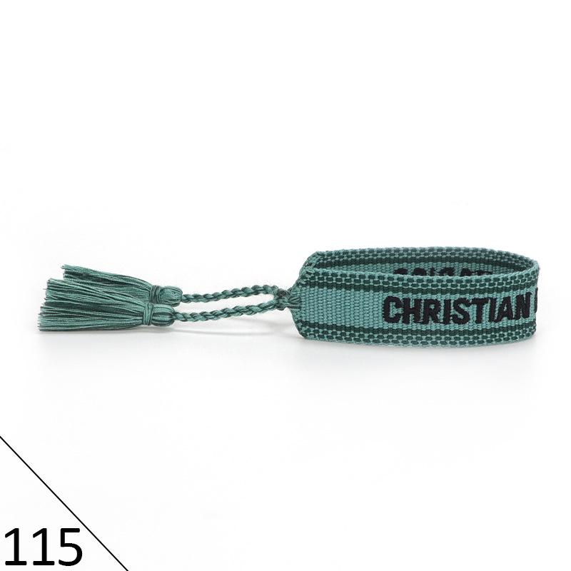 Браслет дружбы ручной работы с вышивкой и кисточками для женщин