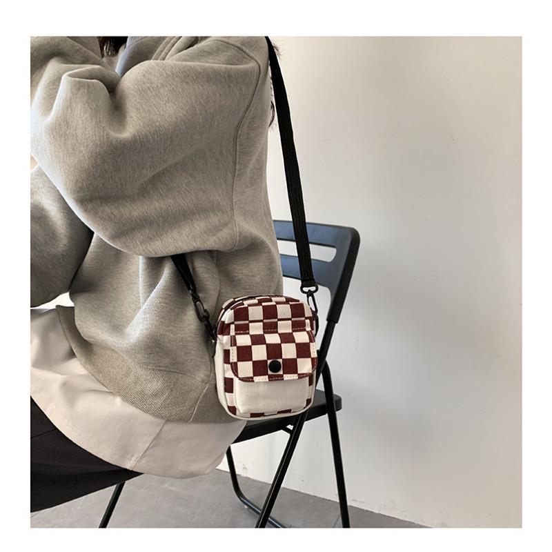 Клетчатая одноплечевая холщовая маленькая женская сумка Harajuku Girl Soft Sister Trend Crossbody Bag