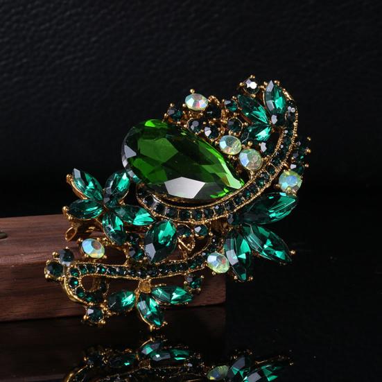 Waterdrop Faux Crystal Flower Brooch Rhinestone Elegant Clothing Accessories Sweater Cardigan Coat Business Suit Lapel Pin Fashion Jewelry Gift