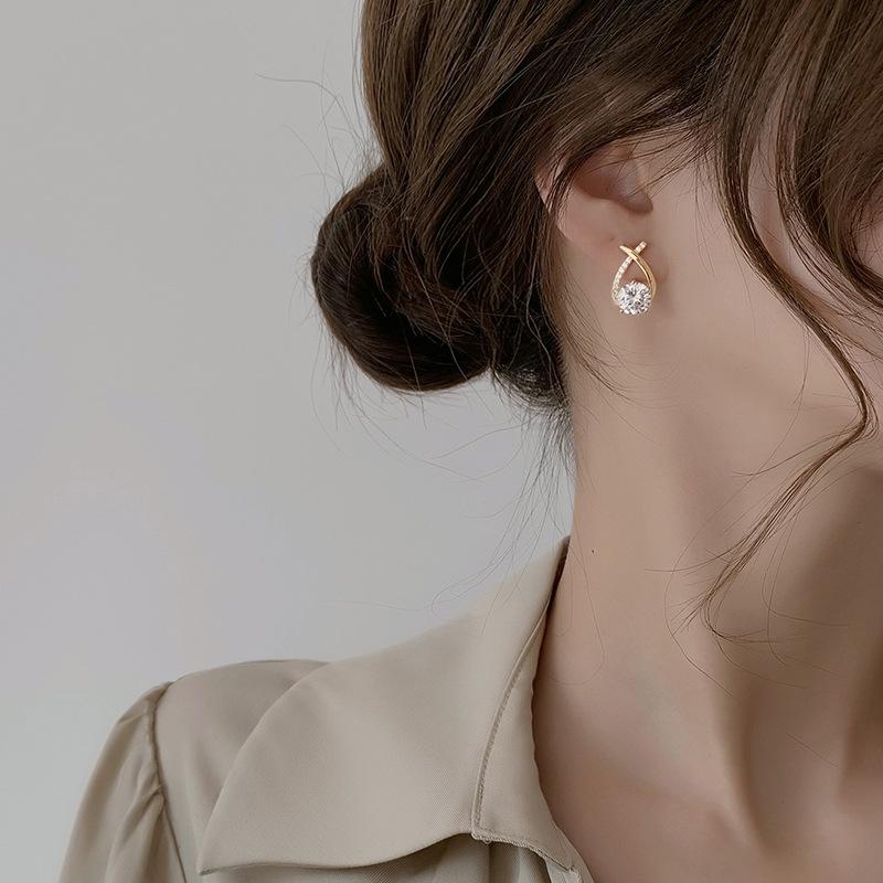 Модные серьги-гвоздики с цирконием для женщин, серьги с крестом и каплями воды, классические элегантные ювелирные изделия, женские аксессуары для свадебной вечеринки, подарок