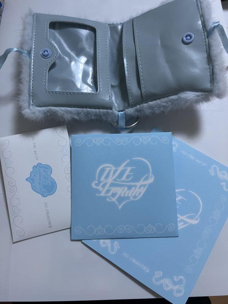 [ИСПОЛЬЗОВАН] Альбом IVE EMPATHY MD ver.