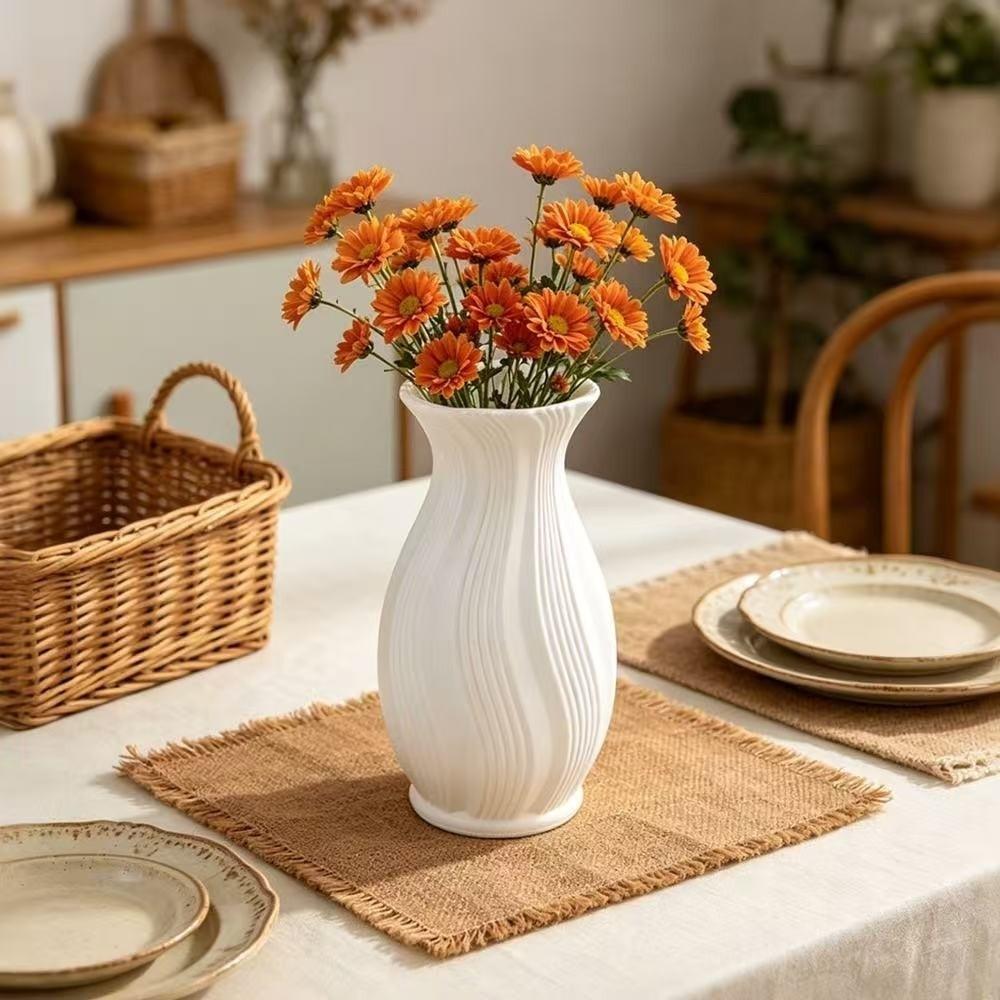 Drop-Proof Twisted 3D Vertical Vase Plastic Floral Display Vase Decorative Vase Fireplace Shelf
