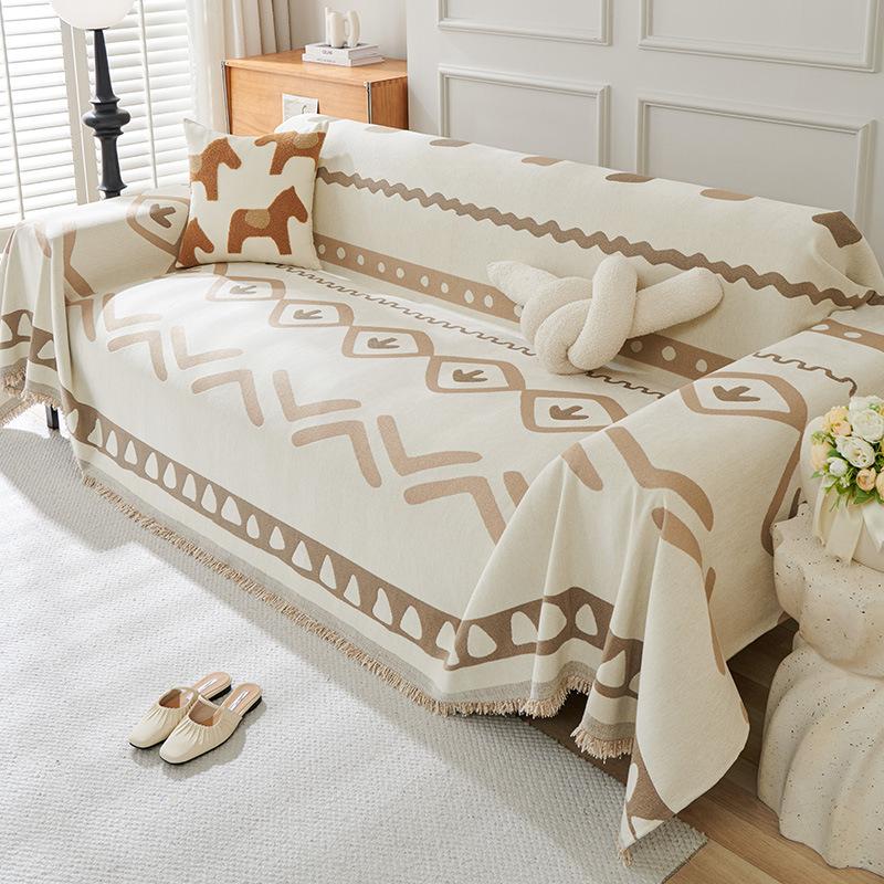 Sofa Towel Cover, All-season Universal Chenille Lines, Modern Anti Slip Black and White Sofa Cover