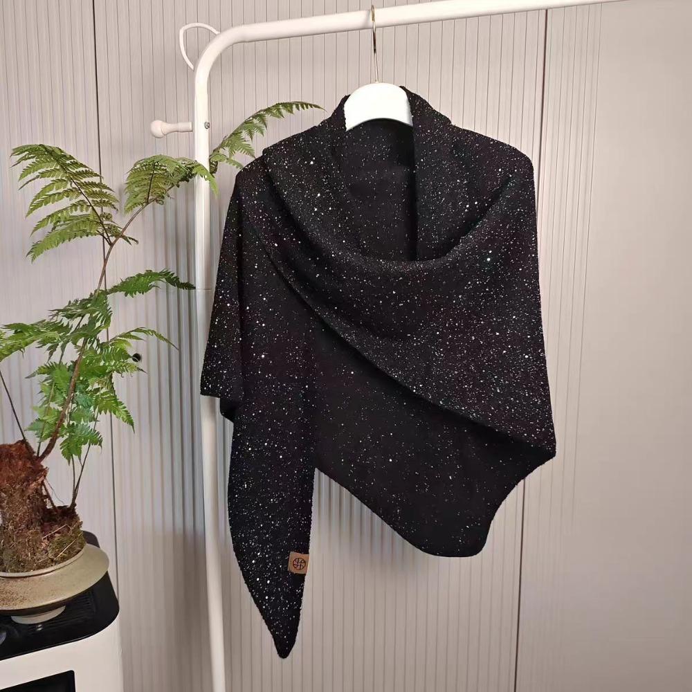 Winter Warm Woolen Shawl High End Mongolian Poncho Women Fashion Sequin Triangular Scarf