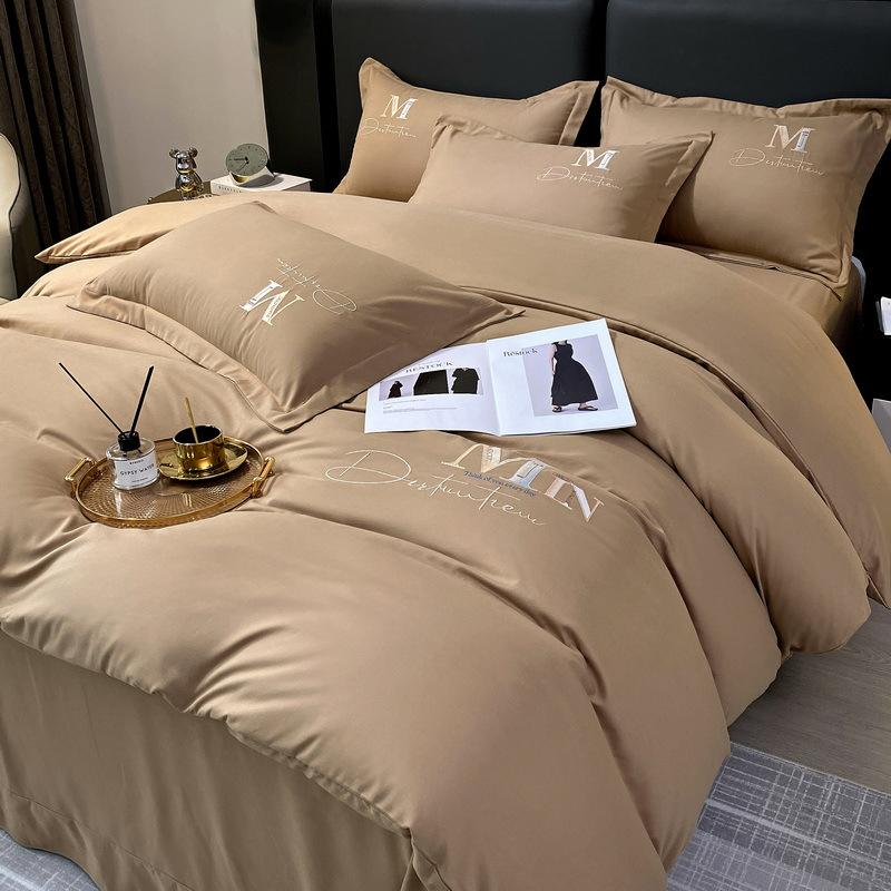 Twill Thick Embroidered Bedding Four-piece Set Bedding Four-season Universal Quilt Cover Bed Sheet Dormitory Three-piece Set