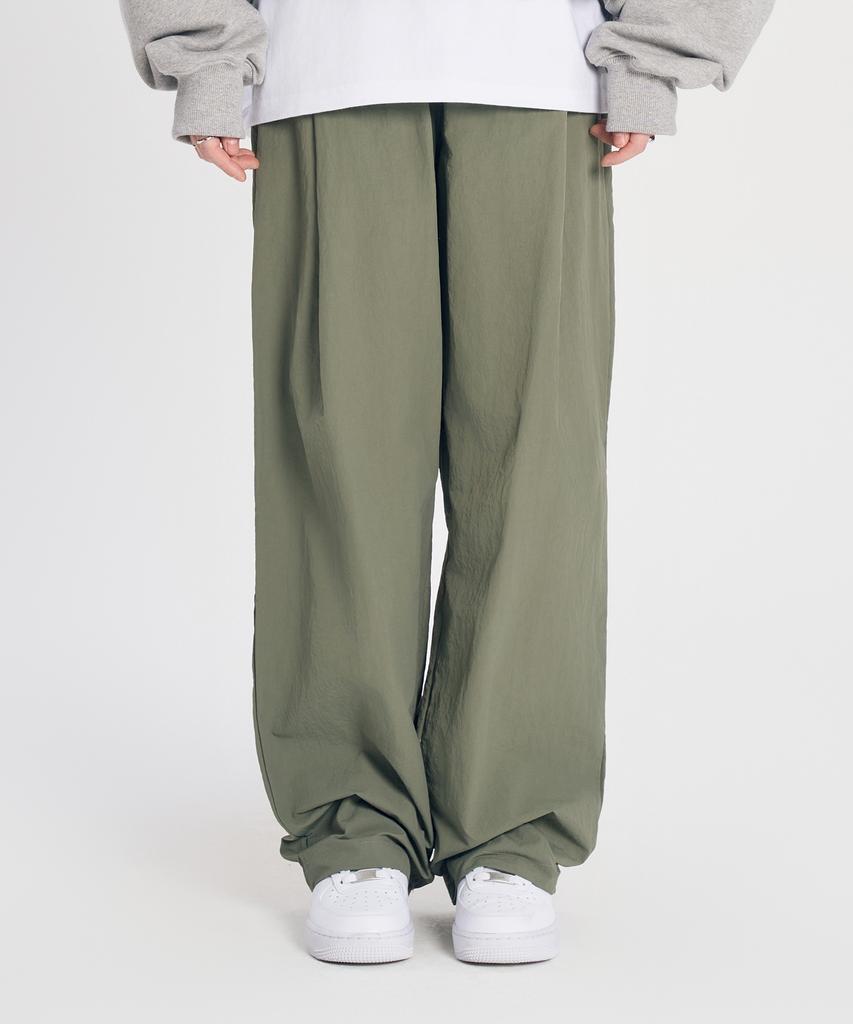 SLOW RECORD HOUSE Nylon Single-Pleat Pants_Khaki