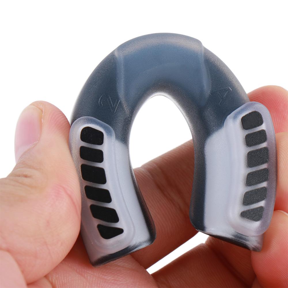 1 Pc Sport Training Mouth Guard EVA Teeth Protector Kids Adults Mouthguard Tooth Brace Protection Basketball Rugby Boxing Karate 3