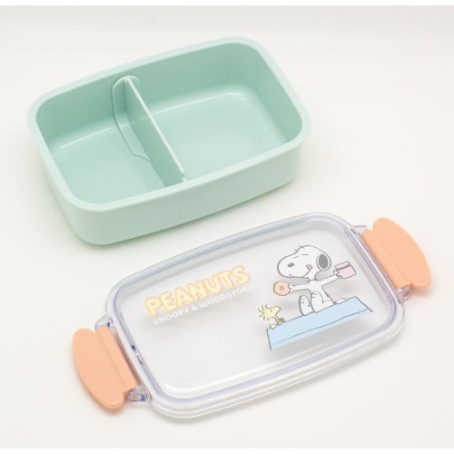 OSK Snoopy Bento Box with Dividers, 500ml, Made in Japan, Dishwasher and Microwave Safe, Two-Point Locking, with Gasket, Leak-Proof, Stylish, Cute, An