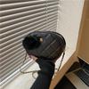 Маленькая сумка из ромбовидной вышивальной нити женская 2025 ранняя осень новая повседневная модная цепочка на одно плечо однотонная сумка кроссбоди овальной формы