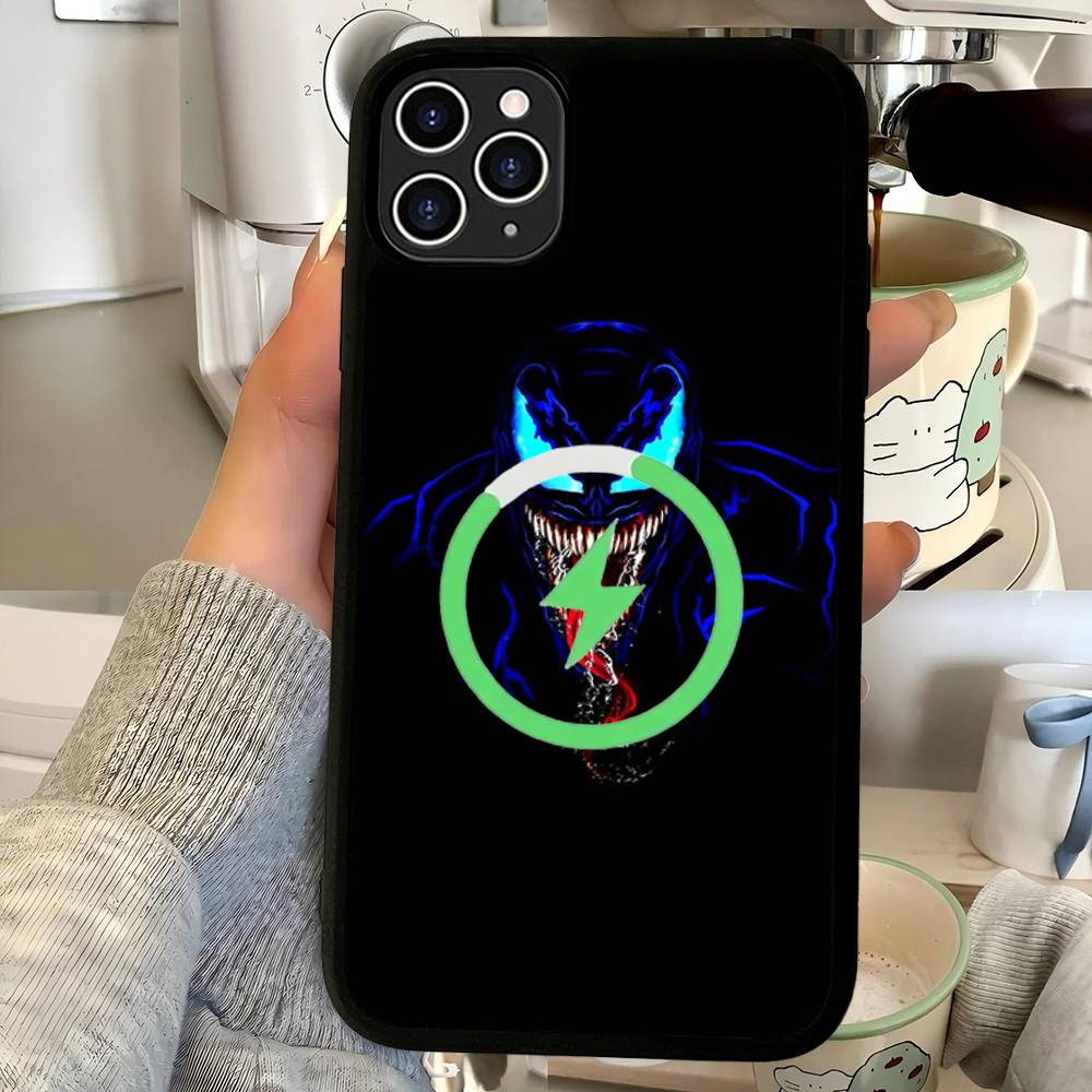 Superhero V-Venom For Magsafe Case for iPhone 17 16 Pro Max 15 14 Plus 13 12 11 Wireless Charging Phone Cover