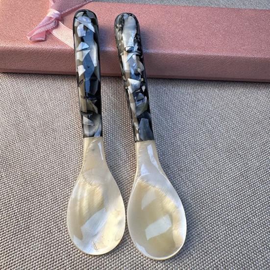 Ложка для мороженого с акриловой ручкой Элегантная чайная ложка из натуральной морской раковины