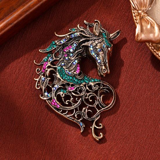 Retro Rhinestone Horse Brooch Pin Women Men Zinc Alloy Horse Head Lapel Pin Animal Sweater Dress Suit Clothing Accessories Jewelry Gift