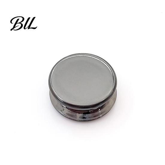 Silk Scarf Buckle 5 Pcs Women Magnetic Shawl Button, No Snag Headband Clip, Multi-Use Non Damaging Button Magnet Safety Pins, Metal Pinless