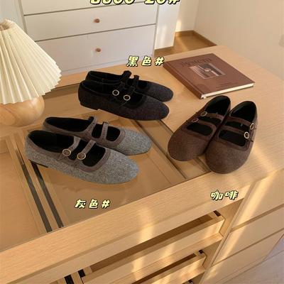 Ретро туфли Мэри Джейн с квадратным носком 2025 новая модная плоская подошва с мелким вырезом одинарные туфли женские универсальные повседневные балетки