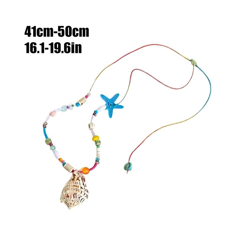 Элегантное пляжное ожерелье с дизайном из ракушек и бусин. Идеально для летних прогулок и аксессуаров для путешествий.