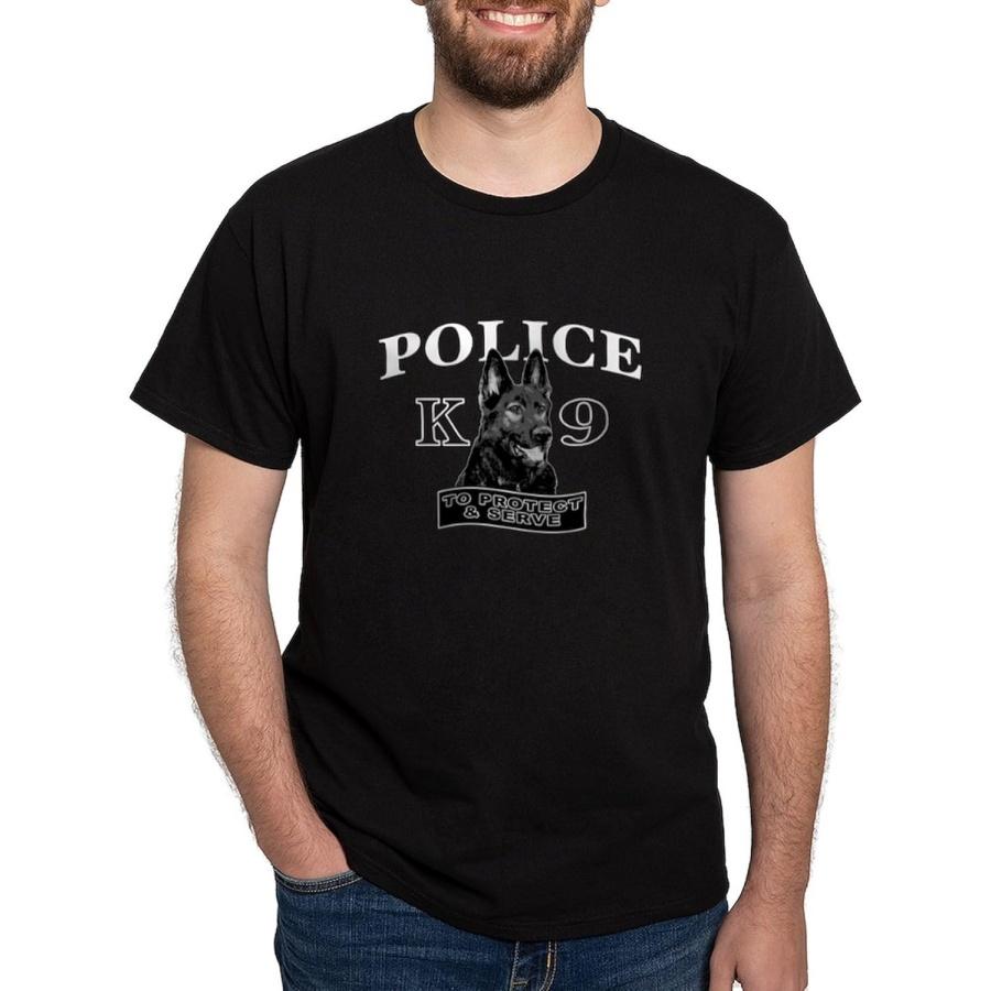 CafePress Полицейское Кинологическое Подразделение Темная Футболка Мужская 100% Хлопок, Классическая Графическая Темная Футболка