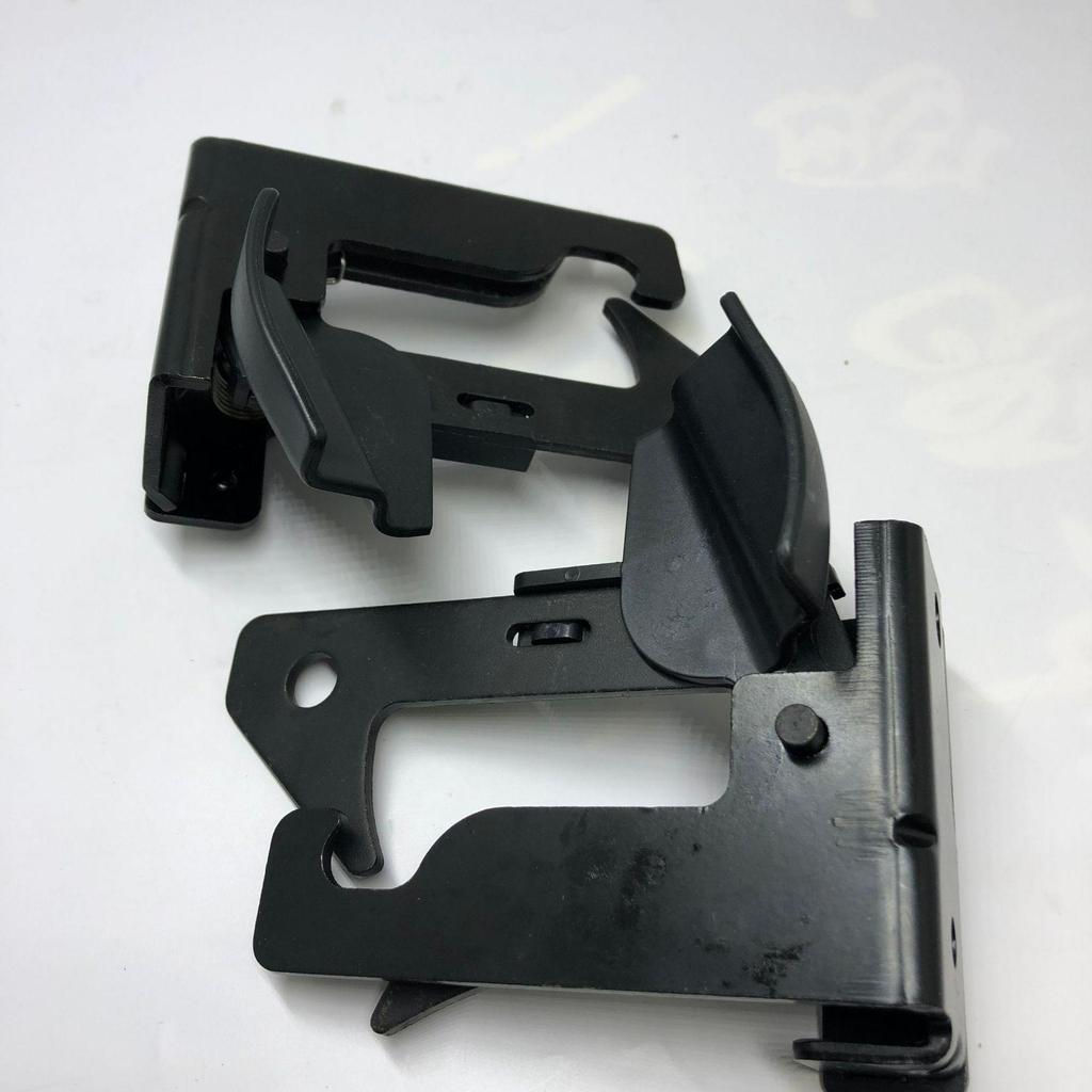 Mercedes W204 C300 GL350 Крючок защелки капота/боннета 2048800064