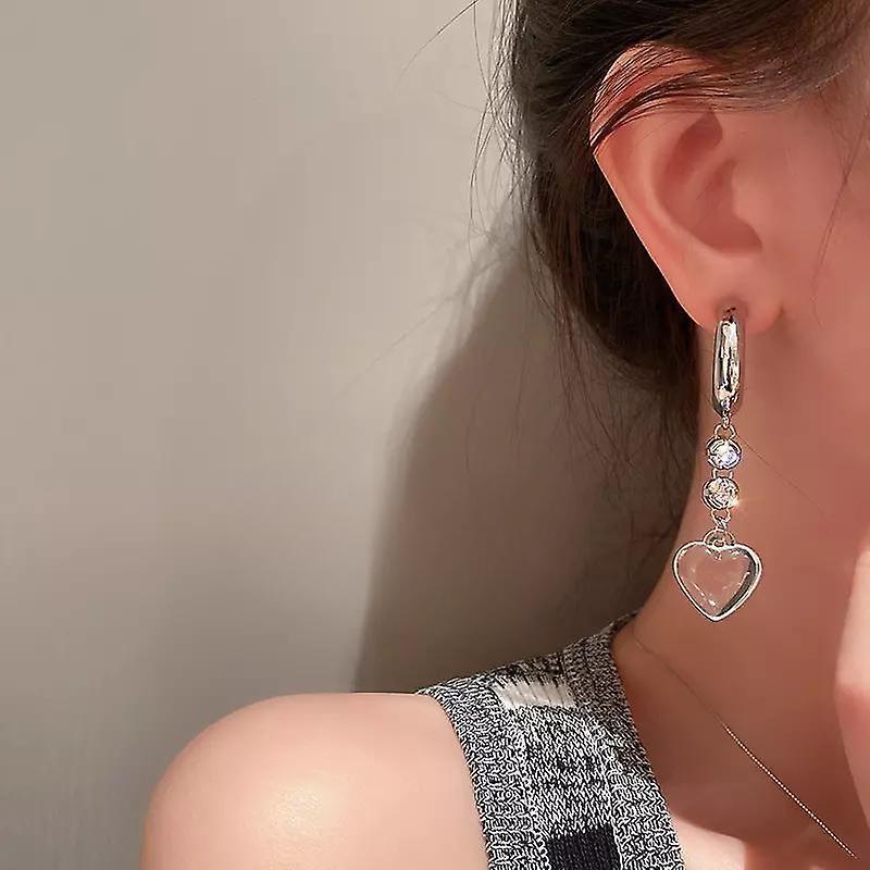 Cute earrings with heart & rhinestones dangling long zircon