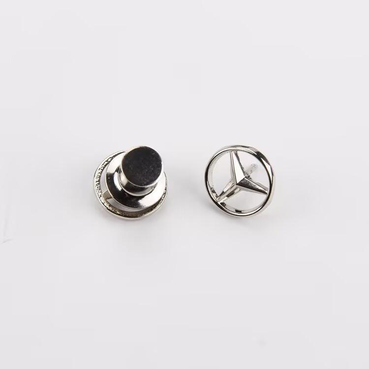 Fashion Suit Collar Pin Male Female Employee Tag Brooch Decal For Mercedes Benz AMG A B C E S Class GLC GLK GLE GL Interior HIJKL1