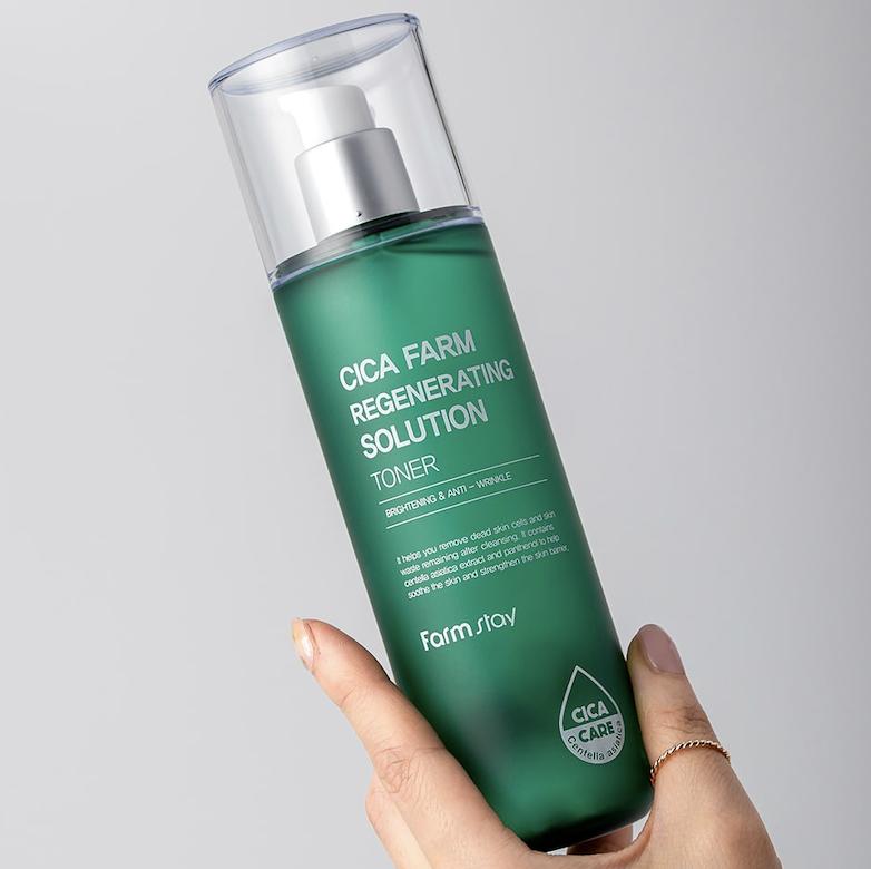 Восстанавливающий тонер с центеллой азиатской FARM STAY Cica Farm 200мл