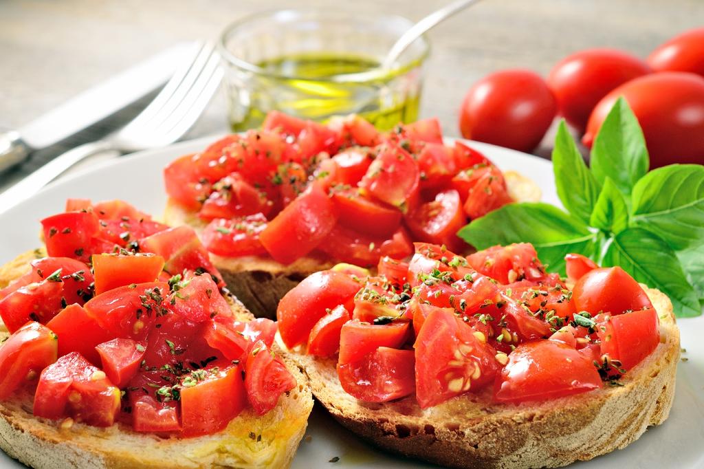 SAFLAX Garden in the Bag - Органический - Помидор - Рома - 15 семян - С субстратом в подходящем пакете - Solanum lycopersicum