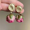 Серьги в виде цветков розы