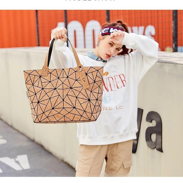 Набор из сумки-тоута, рюкзака, сумки через плечо и косметички из пробки с геометрической ромбовидной вышивкой