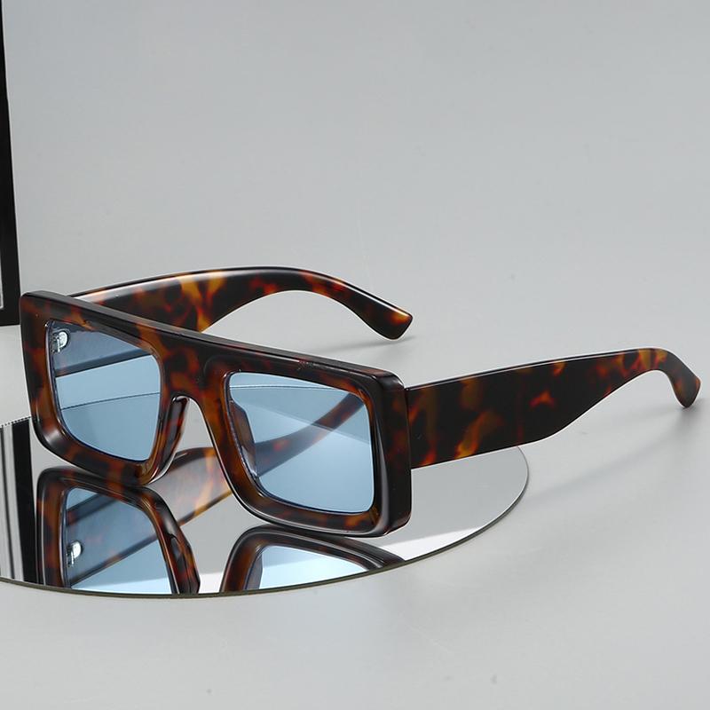 Новые квадратные солнцезащитные очки женские оттенки UV400 ретро трендовые заклепки мужские градиентные солнцезащитные очки