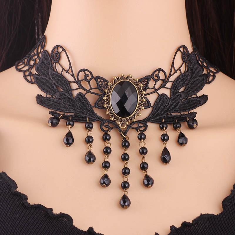 Lace Choker Necklace for Women - Versatile Clavicle Chain with Fake Collar Accessory