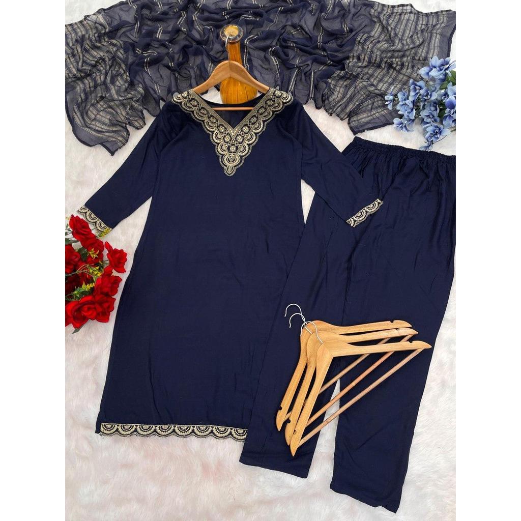 Представляем New Reyon красивый комплект костюма и дуппту.