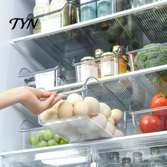 Fresh Keeping Produce Keepers Refrigerator Storage Box with Handle, Clear PET Pull Out Drawer Transparent Kitchen Bins Organizer, Stackable