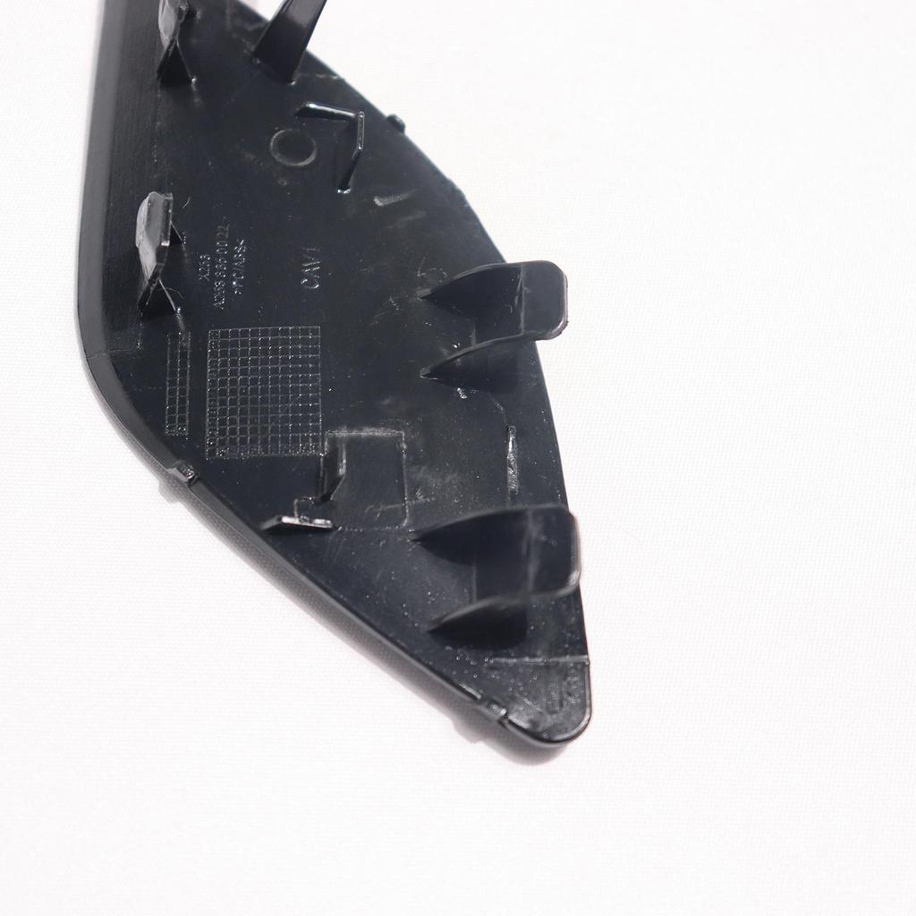 Mercedes-Benz GLC Накладка крышки буксировочного крюка переднего бампера 2538850022