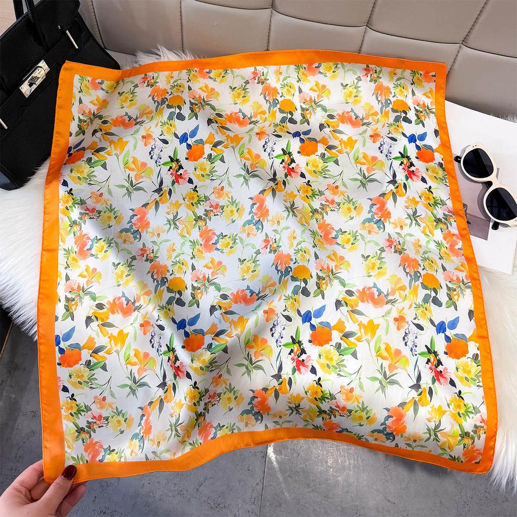 Retro Floral Print Silk Square Scarf Women Neck Ties Kerchief Lady All Seasons Decorate Hijab Female Neckerchief Foulard Bandana