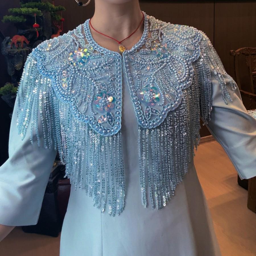 Elegant Hand-Beaded Qipao Cape with Tassel Lace and Ancient Style Shawl