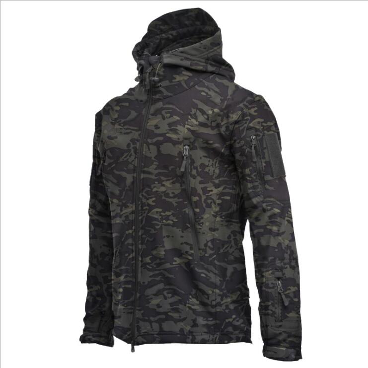 Winter Big Size Men Jacket Shark Soft Shell Jacket Men Waterproof Warm Windbreaker