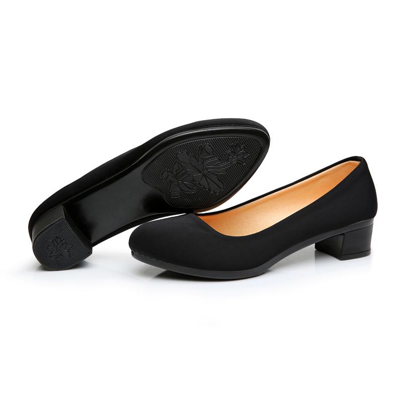 Стильные и удобные женские дышащие рабочие туфли на низком каблуке с мягкой подошвой