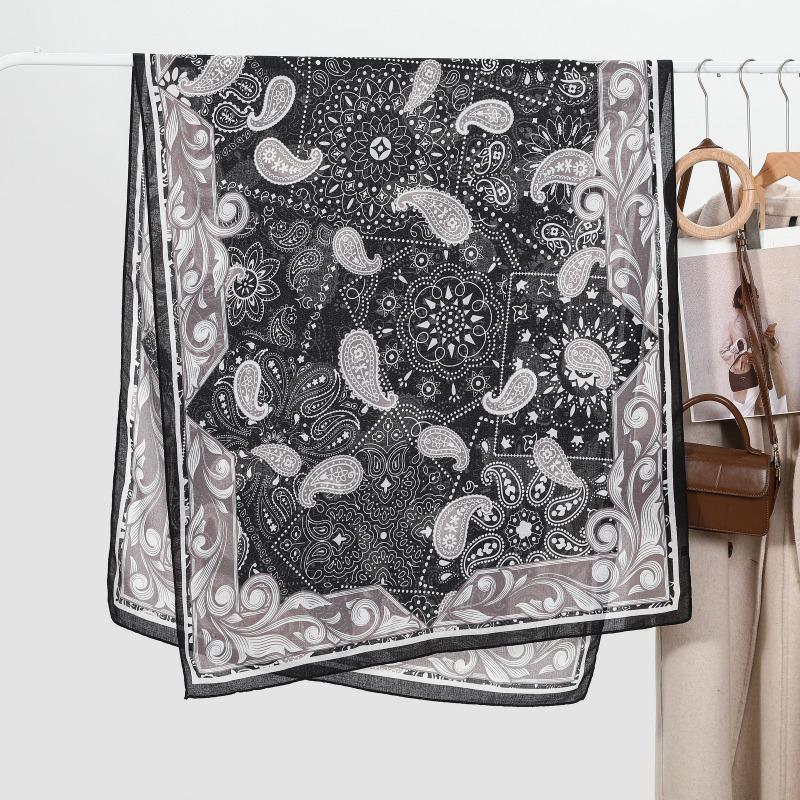 Retro Starry Sky Cashew Printed Women's Scarf Fashion Versatile Spring and Summer Beach Towel E-commerce New Products