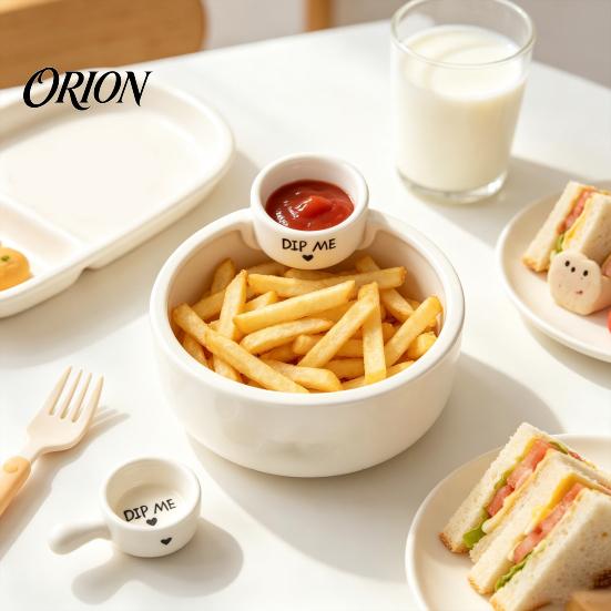 Керамическая тарелка для закусок Картофель фри с отделением для соуса, Термостойкий функциональный поднос-сервировщик, Безопасная для микроволновой печи двухсекционная тарелка для