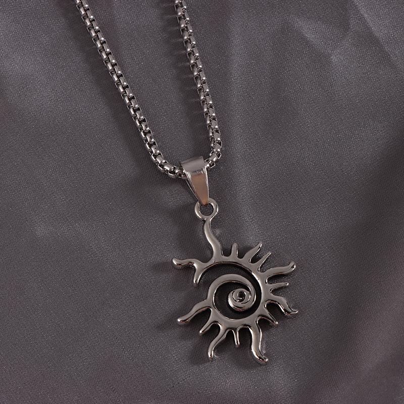 Creative Sun Flame Pendant Necklace Punk Hip Hop Retro Hipster Men'S Hollowed Out Titanium Steel Necklace Jewelry