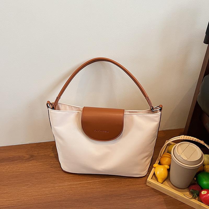 Новая летняя сумка-тоут большой вместимости для поездок на работу, женская свободная нишевая сумка с контрастной цветной вставкой, женский рюкзак