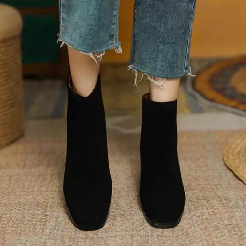 Модная женская обувь 2024 года, горячая распродажа, женские ботинки на молнии, весна-осень, квадратный носок, замшевые однотонные, короткие, на толстом каблуке, модные ботинки