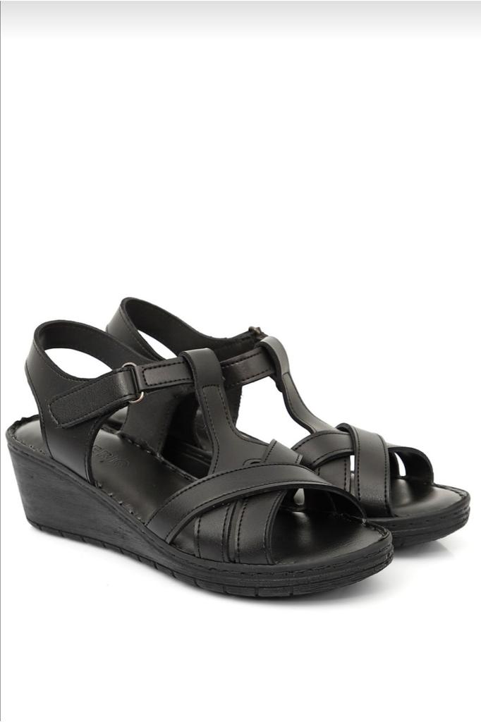 Женские повседневные сандалии Черная летняя обувь 