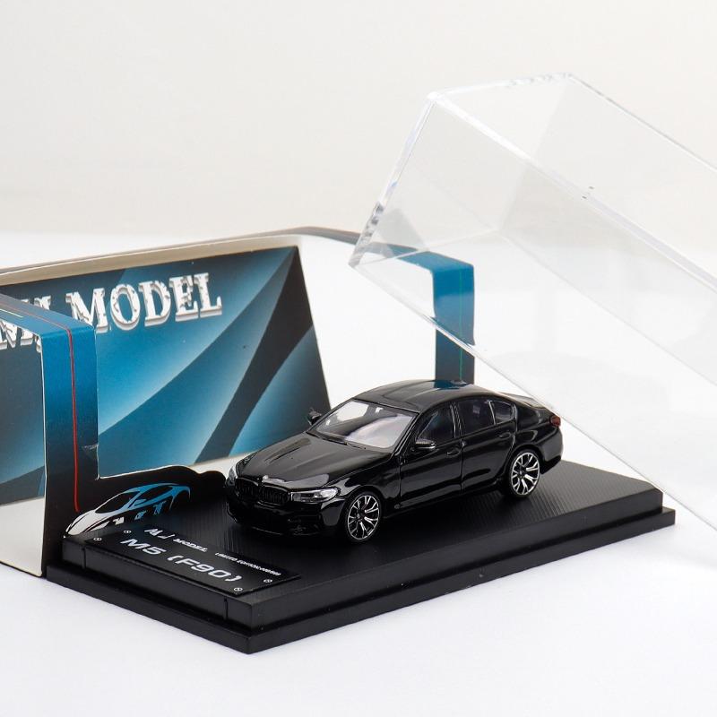 MJ 1:64 BMW M5 F90 four door sedan version simulation die-casting alloy car model collection desktop ornament boy toy