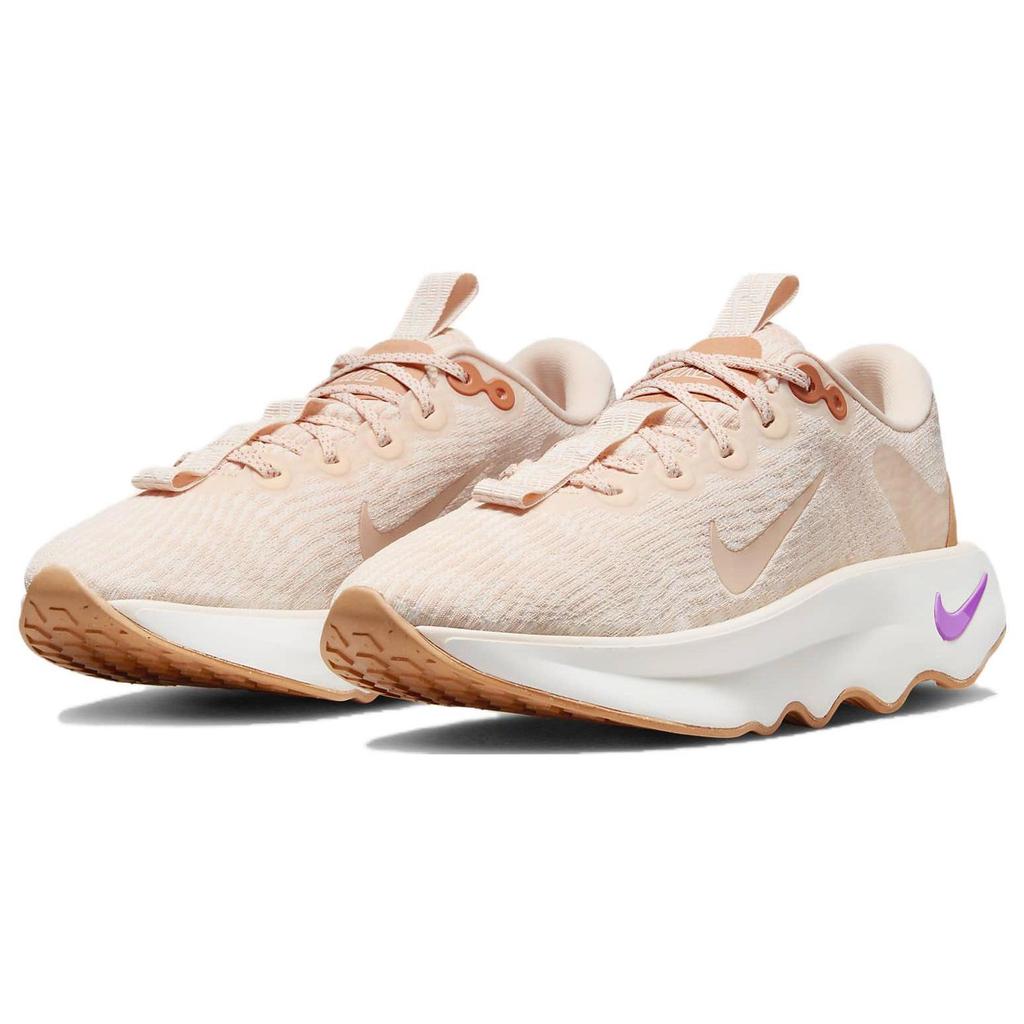 Nike Motiva Гуава Лед Саммит Белый Фуксия Мечта Женская DV1238-800