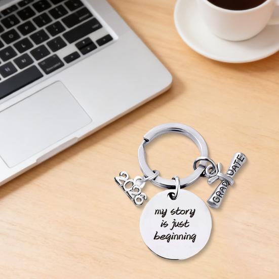 Выпускной брелок 2026 года Выпускники средней школы и колледжа Значимый выпускной брелок для нее и для него Выпускное украшение