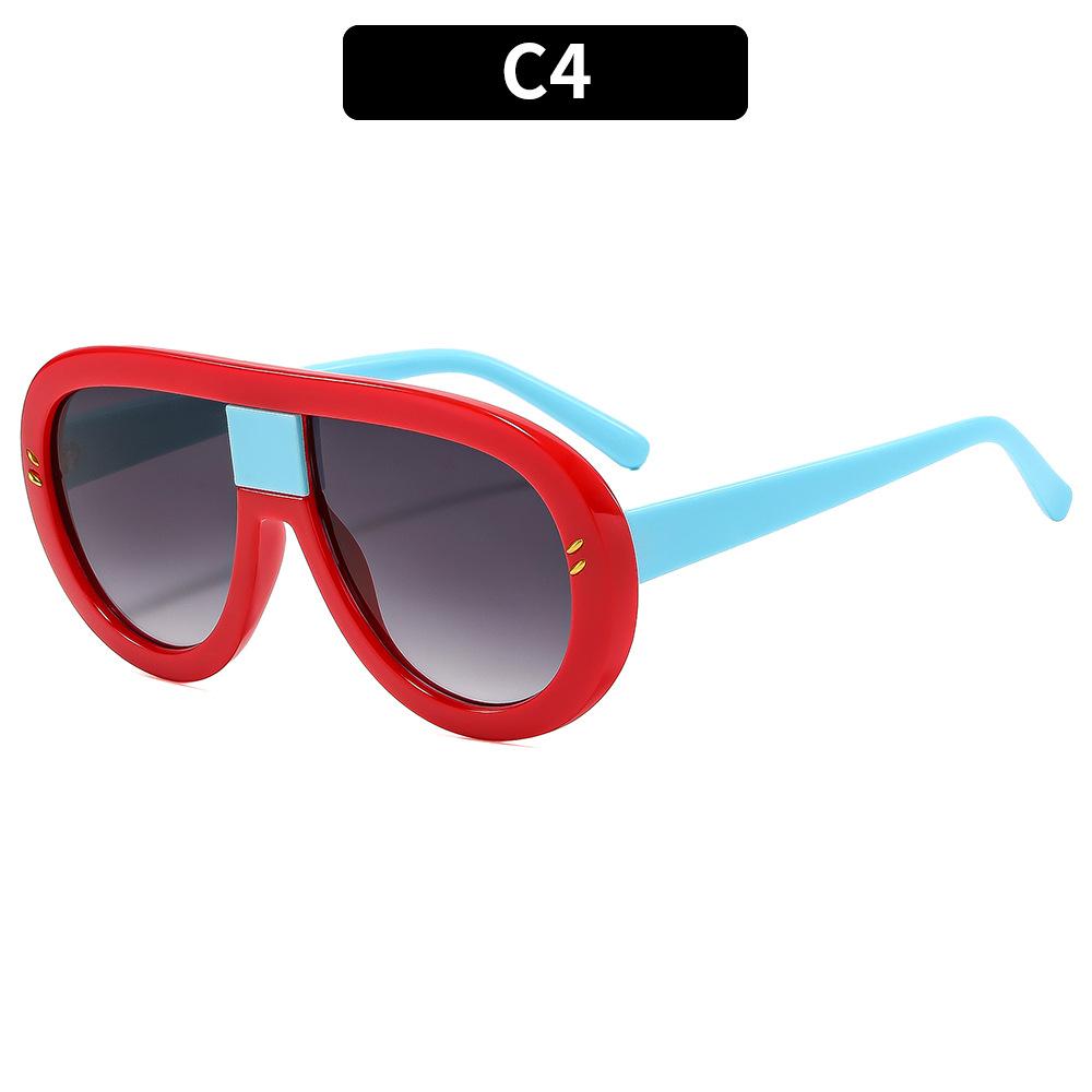 Retro Oversized Aviator-Style Sunglasses – Distinctive Oval Shades – Stylish Sun Protection for Outdoor Trips