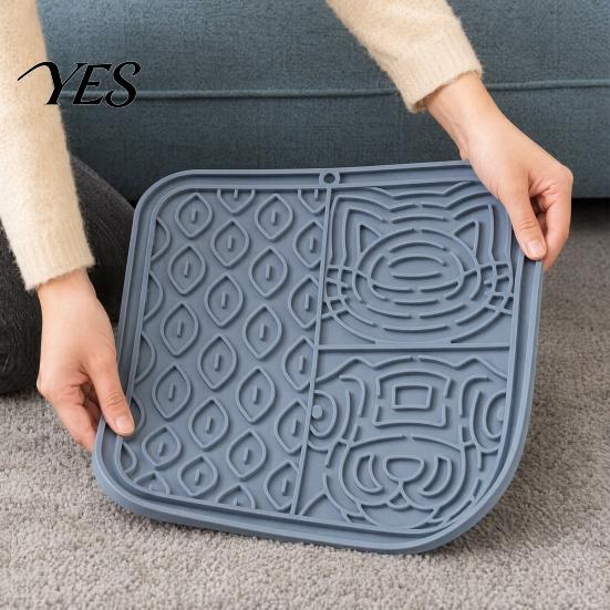 Pet Feeding Slow Down Mat Food with Suction Cups, Four-Zone Tray for Cup Eating Anxiety Relief, Non-Slip Silicone Lick Dogs And Cats Bite-resistant